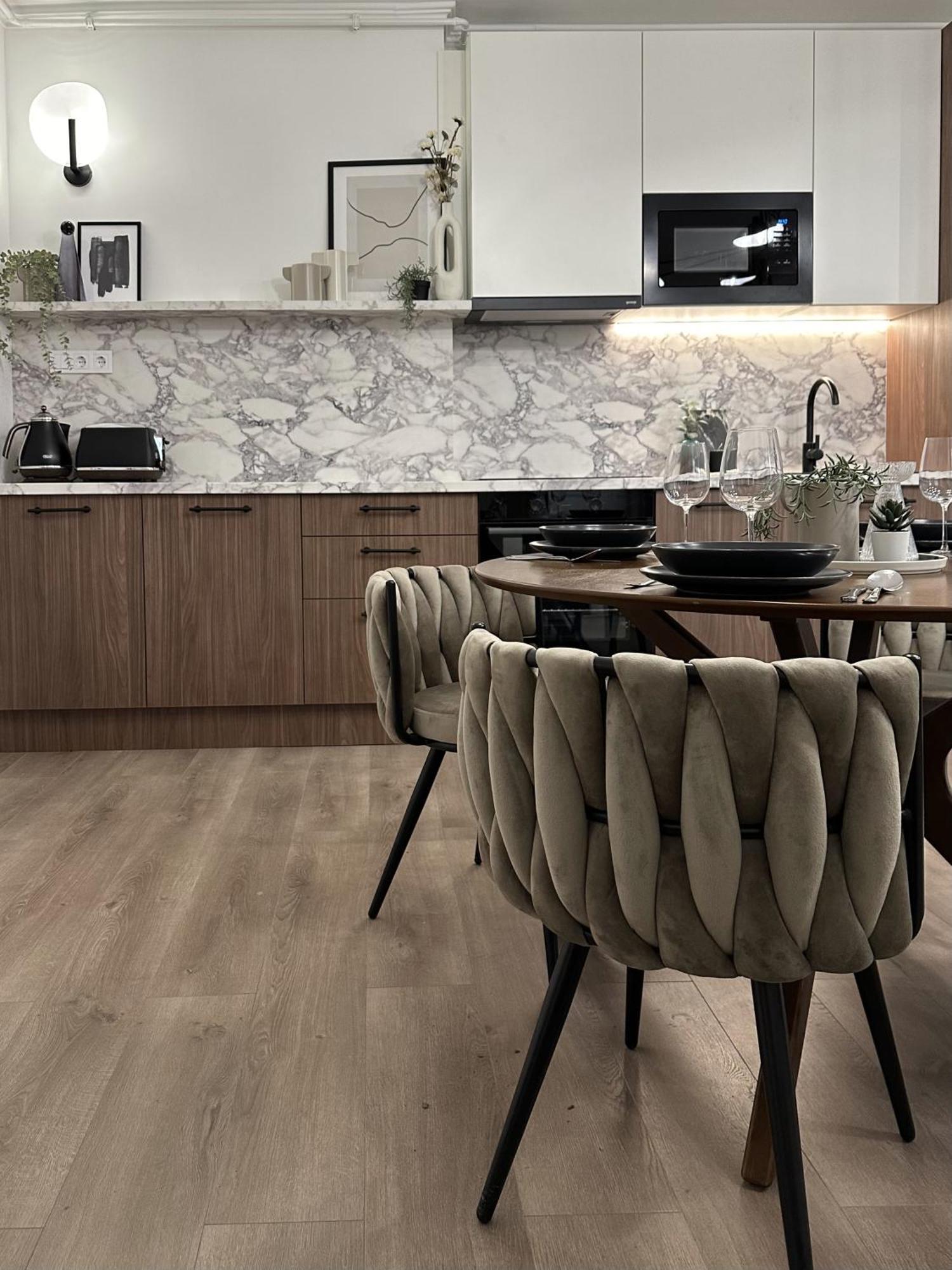 D26 Luxury Suites บูดาเปสต์ ภายนอก รูปภาพ